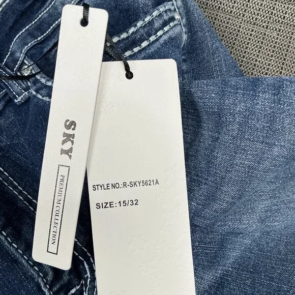 Sky Womens Size 15/16 Blue Super Soft Flare Jeans Denim Embroidered Pockets - Picture 12 of 15